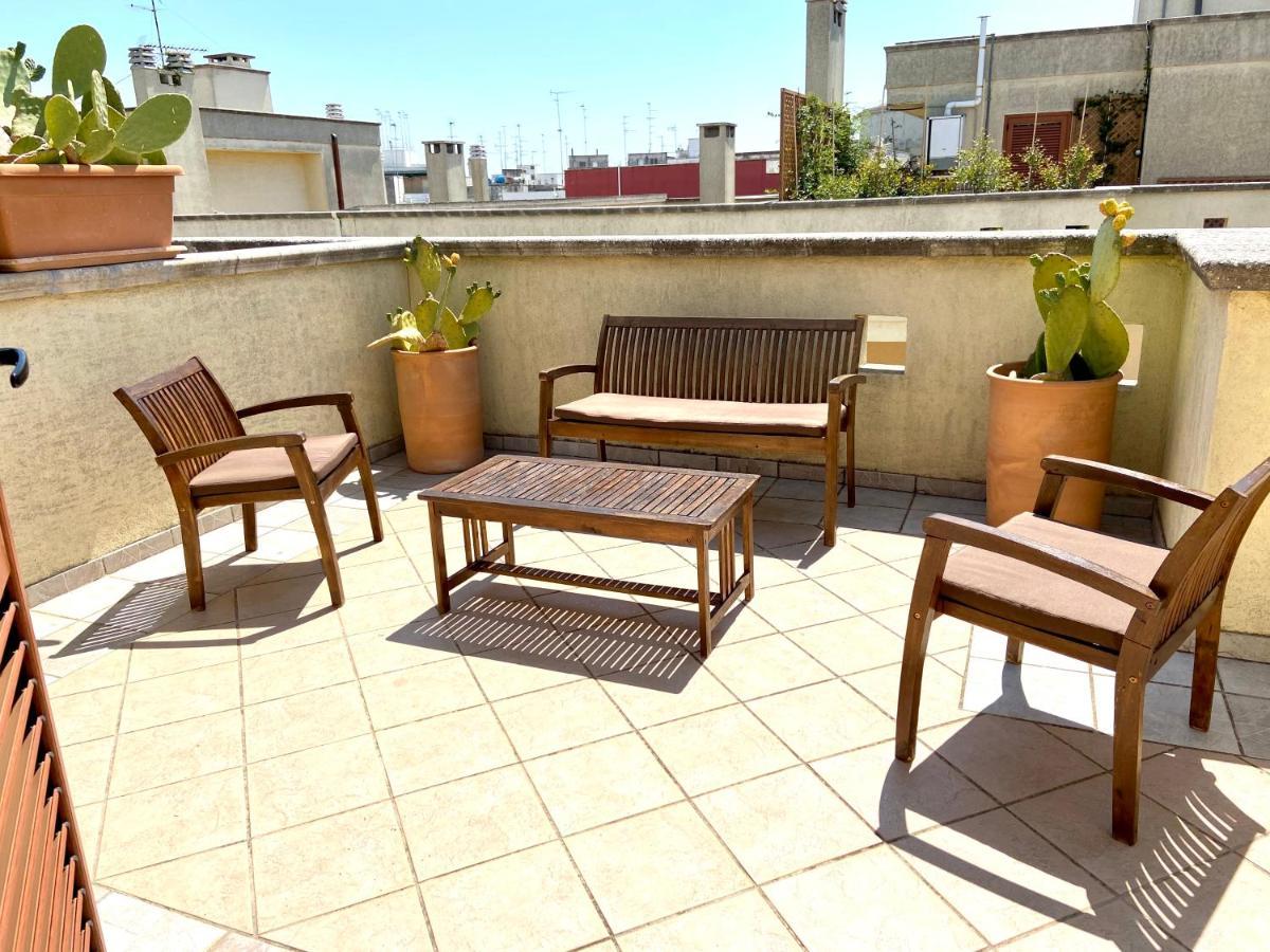 Appartement Attico Rudiae à Lecce Extérieur photo