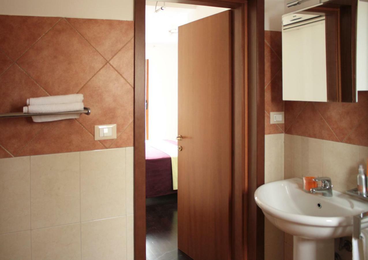 Appartement Attico Rudiae à Lecce Extérieur photo